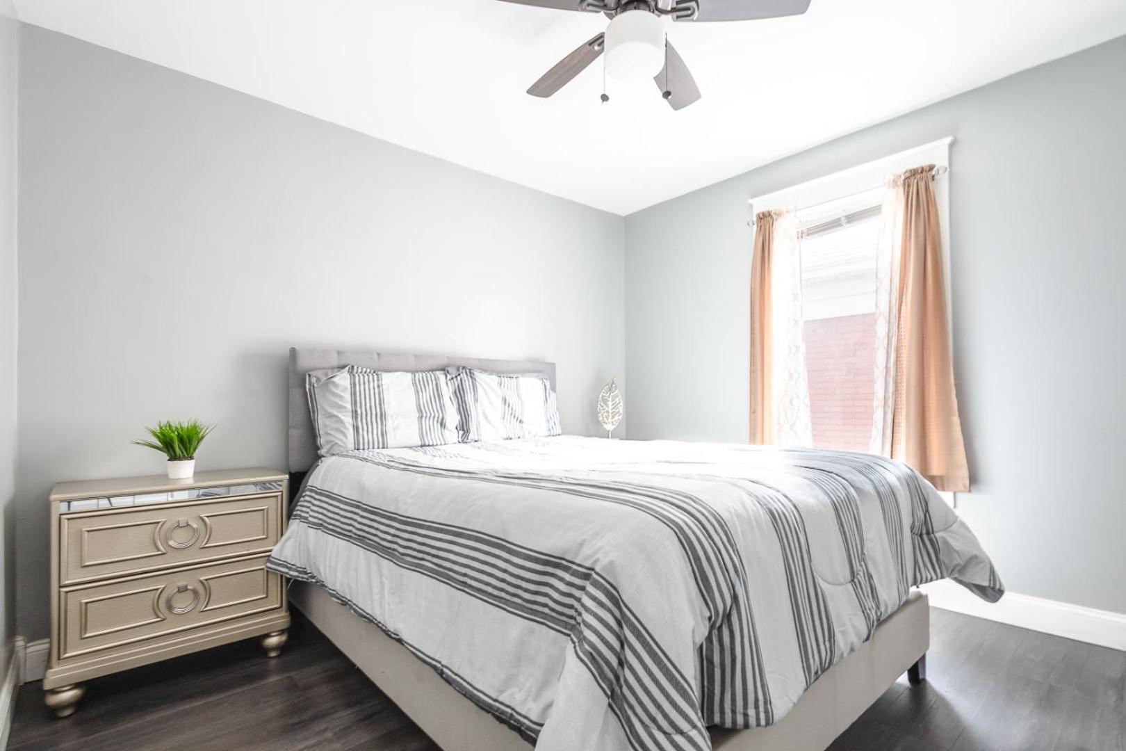 3Br Gem Near Falls-Sleeps 6 Comfortably نياغارا فالس، نيويورك المظهر الخارجي الصورة